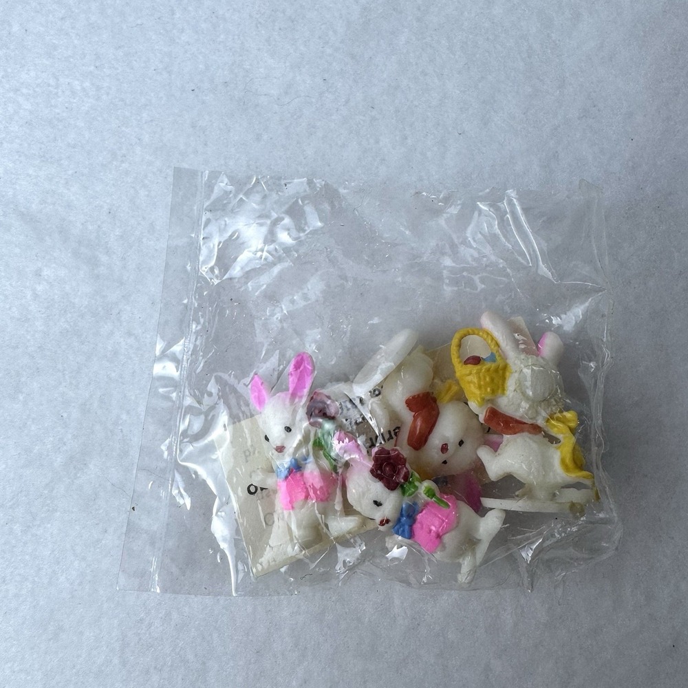 Vintage Wilton Miniatures Rabbits Easter Bunny Decorations Decor Hong Kong Mini